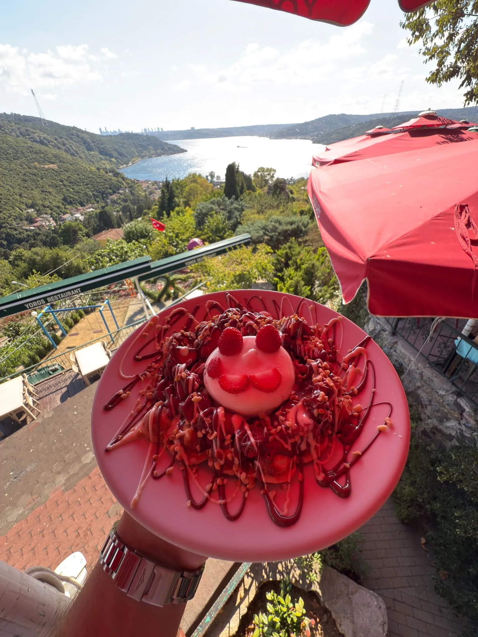 Yuni’s Waffle Kendin oluştur // Seçenekler ürün içerisinde bulunmaktadır